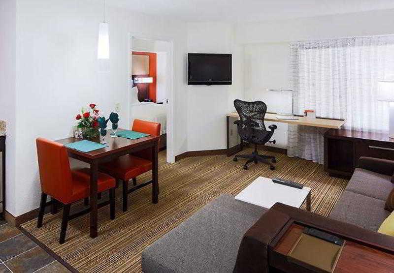 Residence Inn San Diego Carlsbad Eksteriør billede